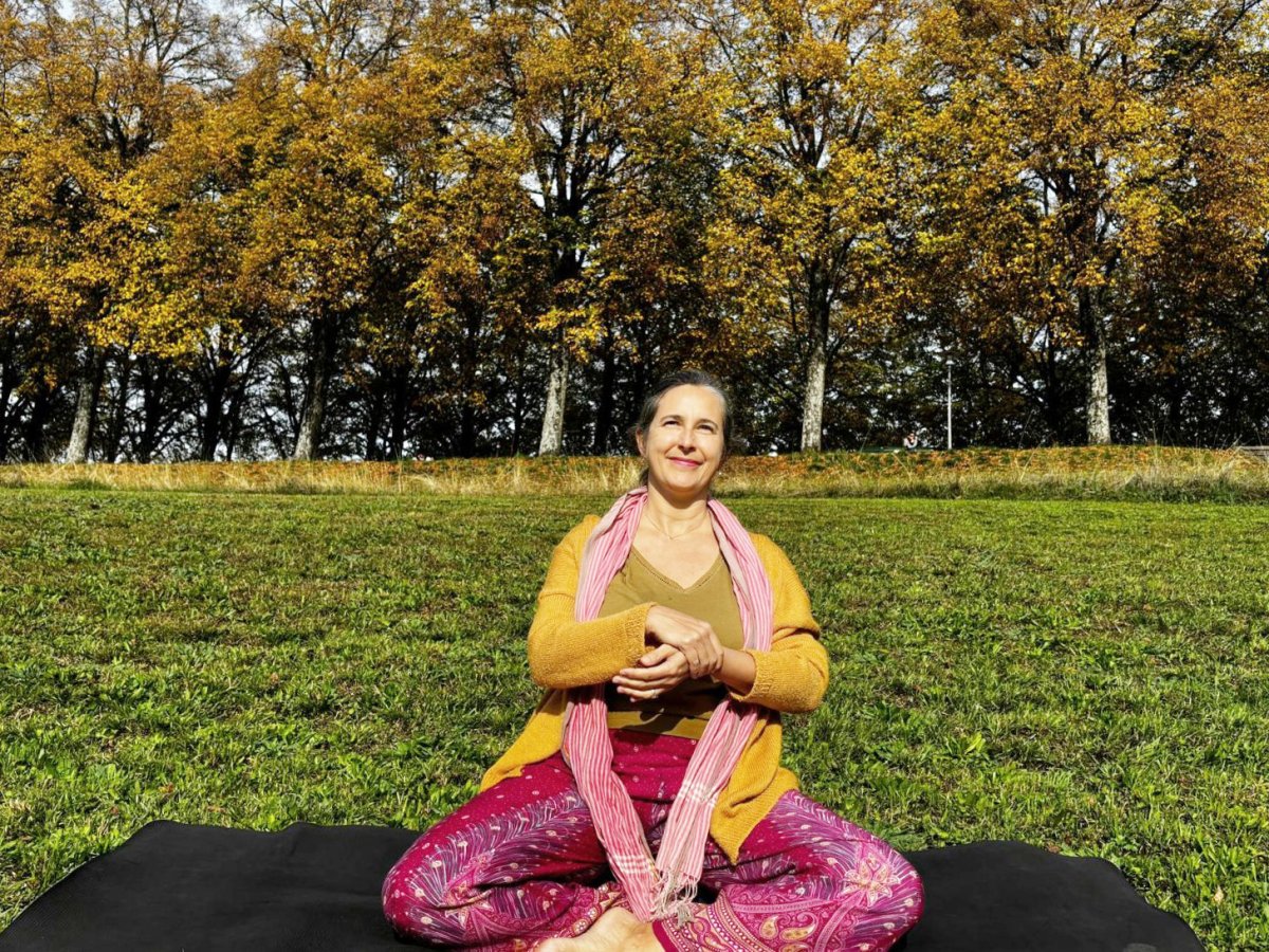 Yin Yoga & acupression